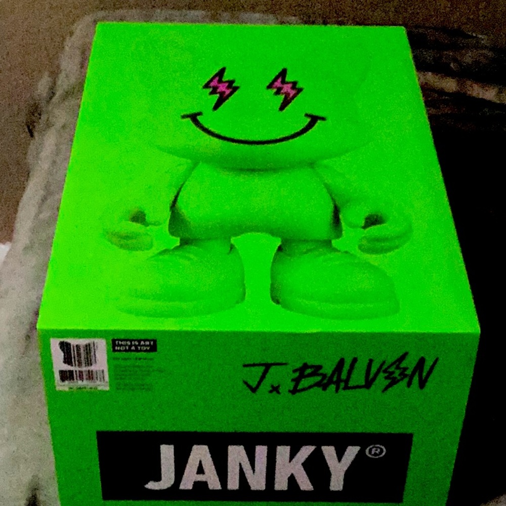 Superplastic “J Balvin”